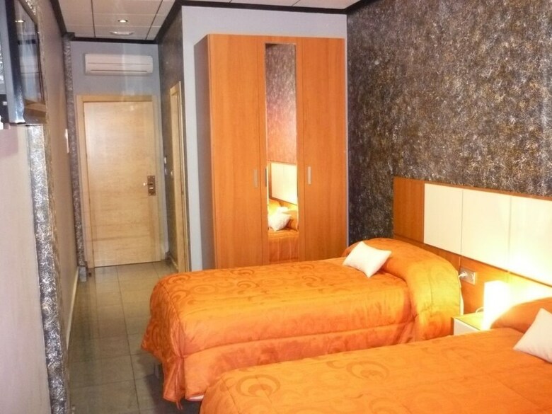 Hostal Restaurante Kavanna
