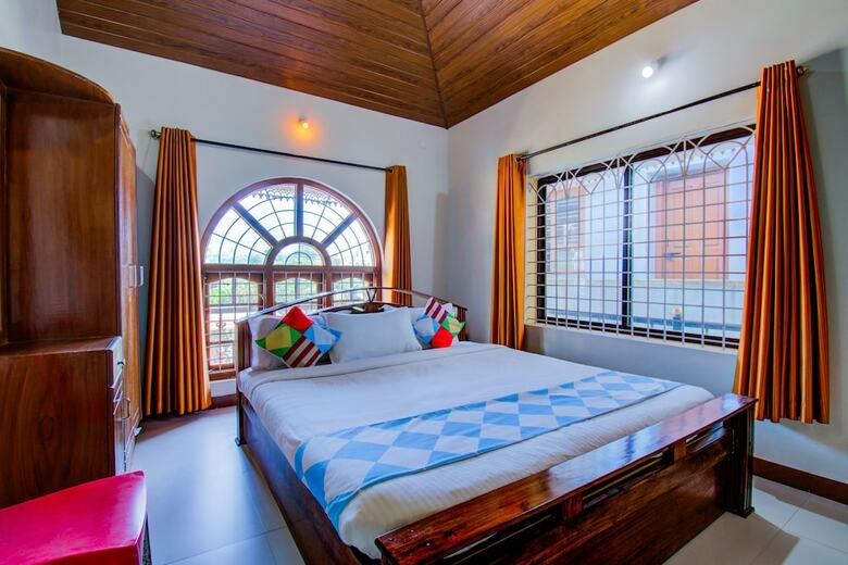 Hotel Oyo Home 22814 Cozy 2bhk