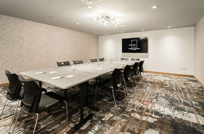 Hotel Canvas Moncton, Tapestry Collection By Hilton