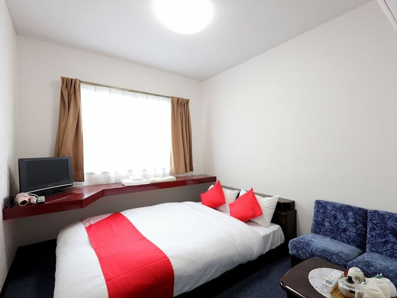 Oyo Rays Hotel Suisen Miyazaki