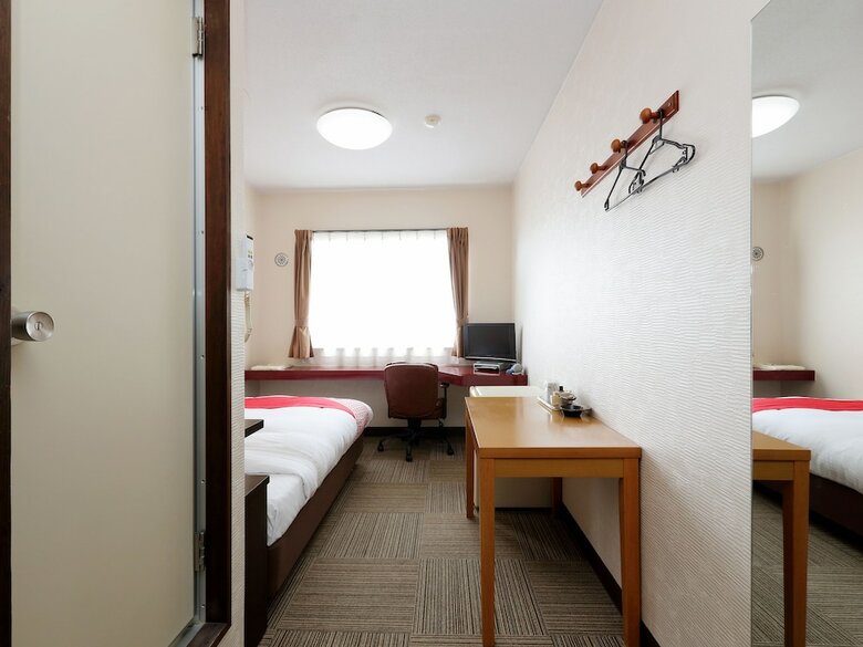 Oyo Rays Hotel Suisen Miyazaki