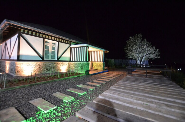 Hotel Romance Valley  Loversleap Cottage