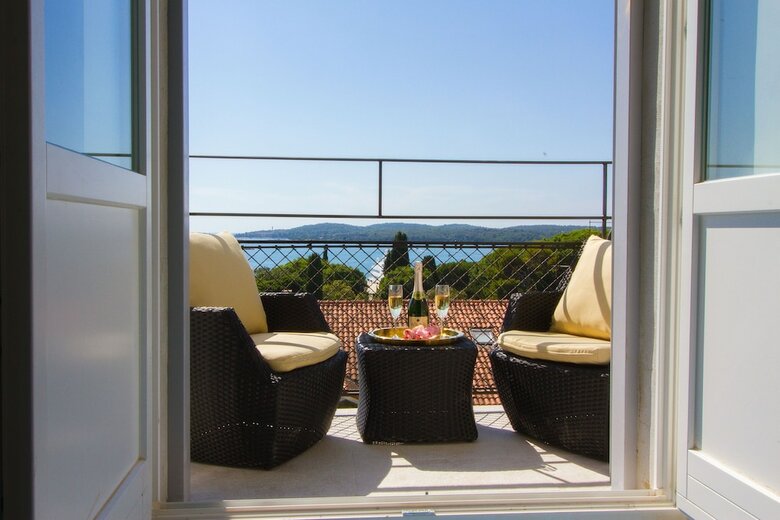Apartamentos Arena & Seaview Luxurious Residence