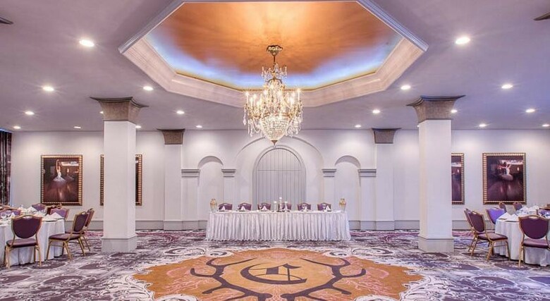 Doubletree Castle Hotel