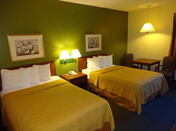 Hotel Quality Inn And Suites Airport