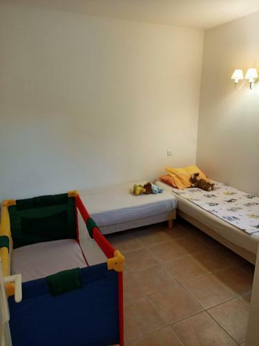 Charmante Petite Maison & Spa � Bulles Priv� !