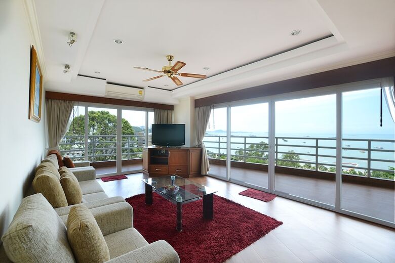 The Best Of View Talay 6