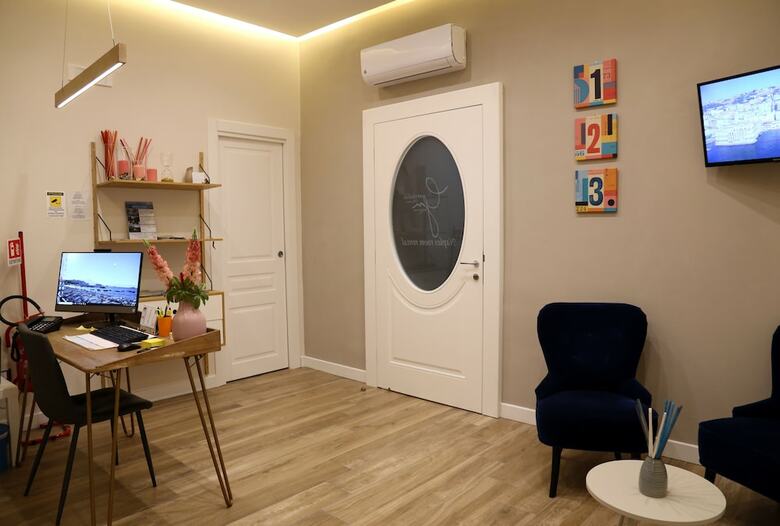Hotel Garibaldi Rooms
