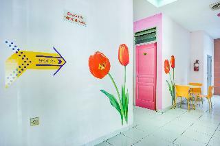 Motel Spot On 2214 Wisma Jampea