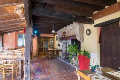 Hotel Auberge De La Quatr'heurie