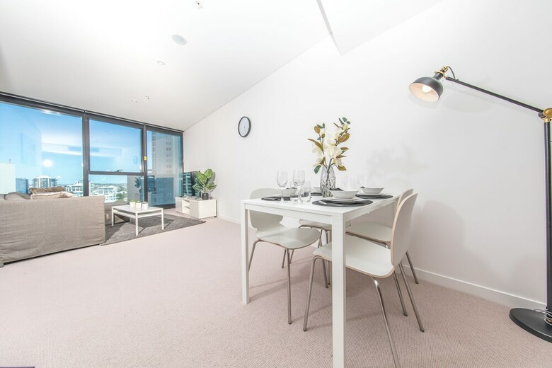 Sofun Apartment On Margaret St