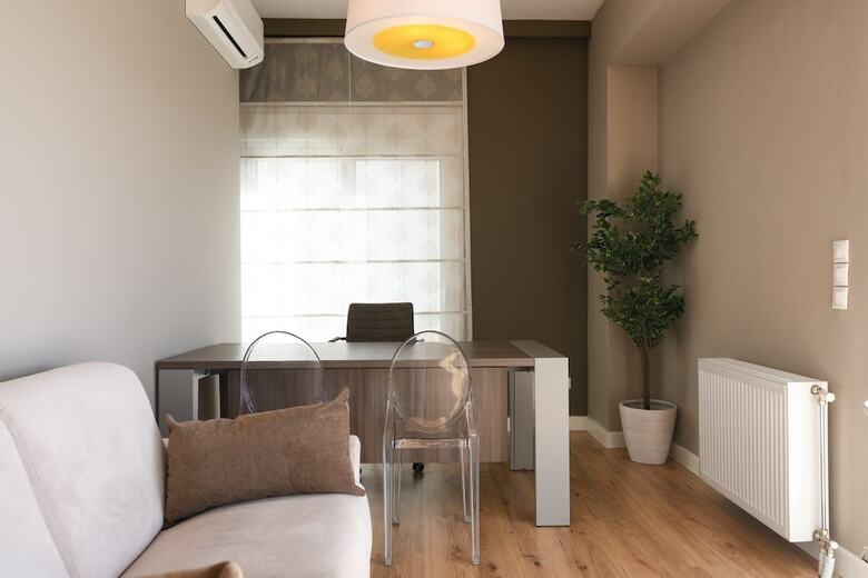 142m� Homm Bright Alimos Apartment With Marina View