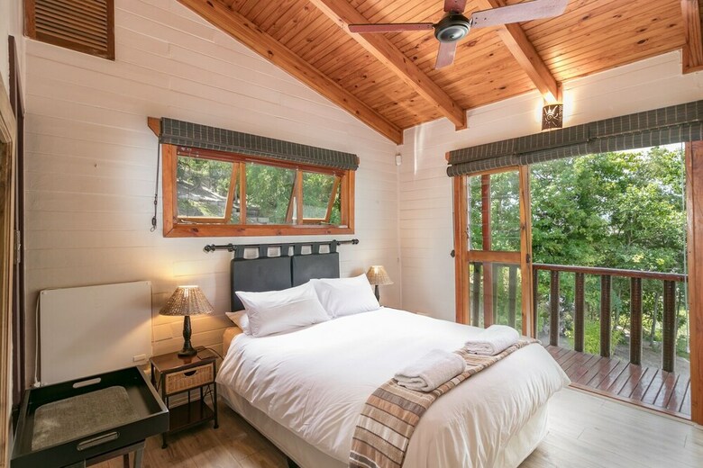 Cabana Knysna Lodge Self Catering Accommodation