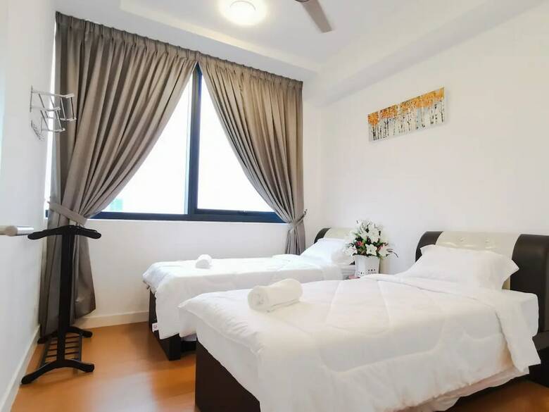 The Hub Service Apartment @ Petaling Jaya