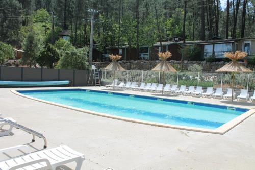 Village De Chalets Camping Bois Simonet