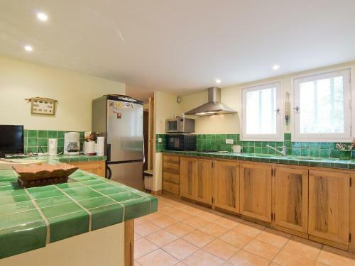 Holiday Home Les Cotes St Martin Castillon