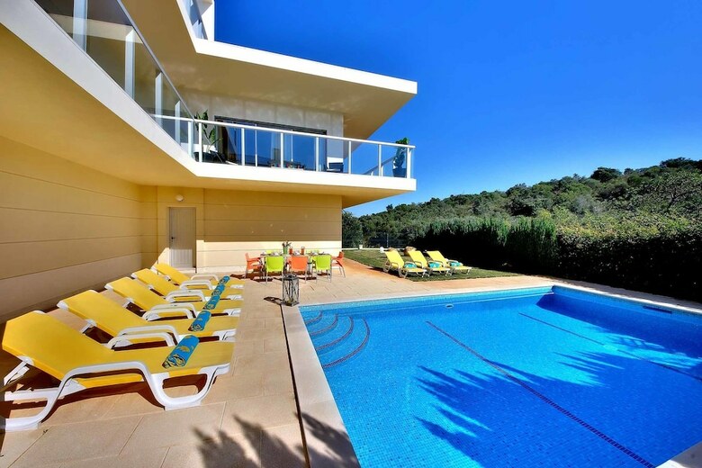 Villa Aqua
