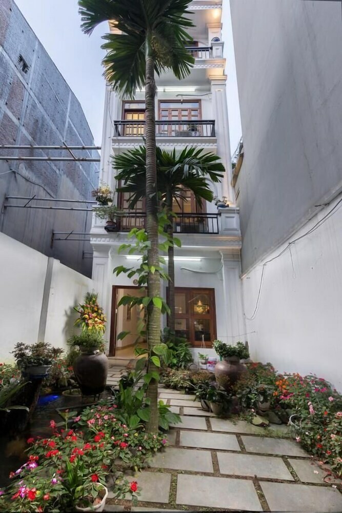 Zo Hotels Yen Phu