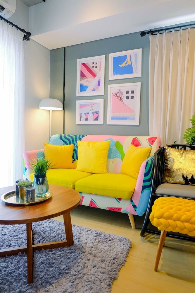 Modern And Stylish 2br Pakubuwono Terrace Apartment