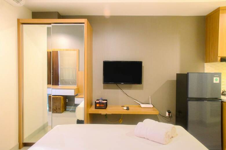 Comfy Studio Grand Kamala Lagoon Apartment