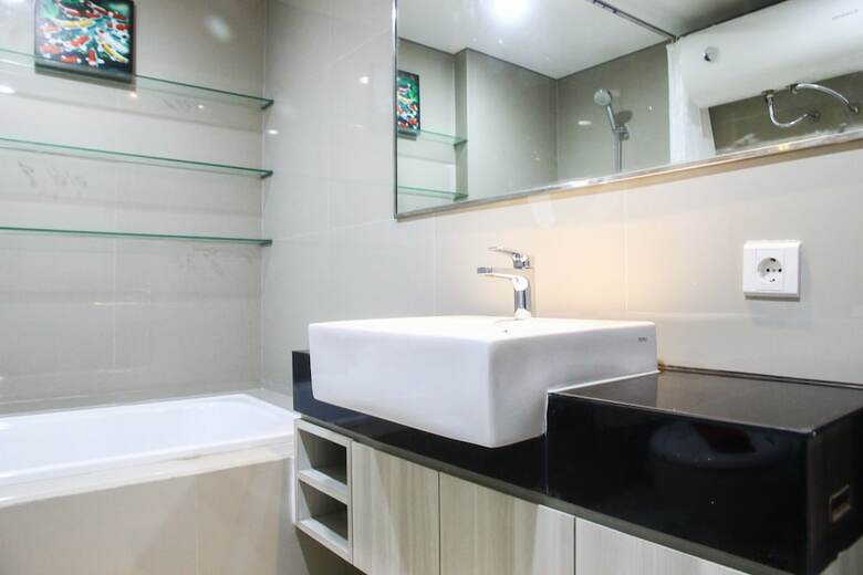 Spacious Studio Room @ Azalea Suites Apartment