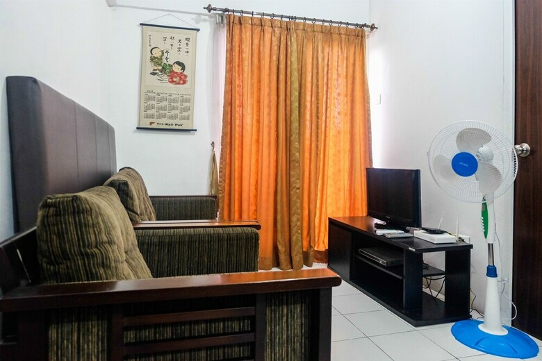 Comfort 3br Apartment @ Mutiara Bekasi