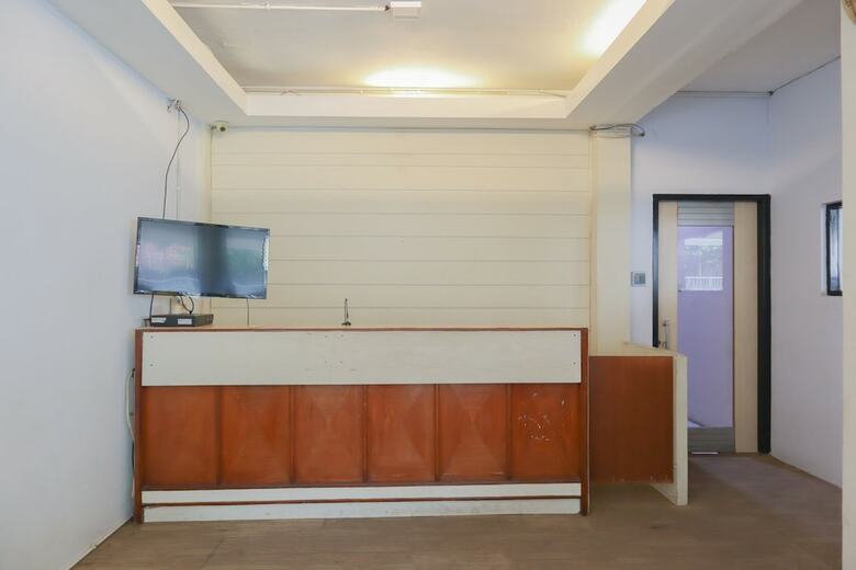 Hotel Oyo 1317 Pinnus Residence Syariah