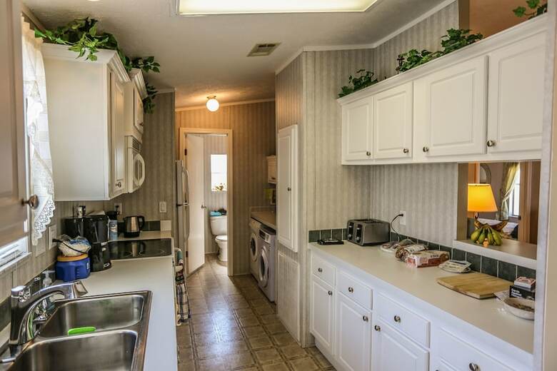 508 Red Deer Indian Creek