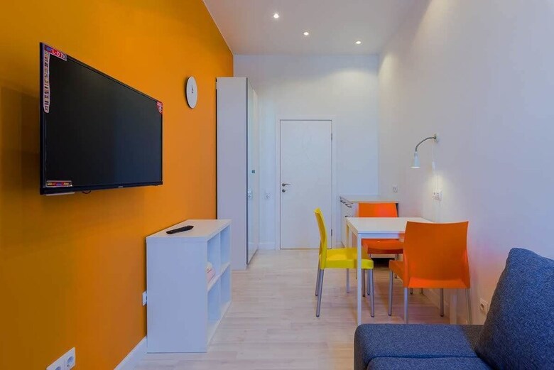Apartment Starorusskaya 5
