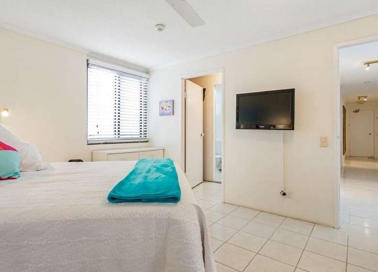 Cairns Ocean View Apartment In Aquarius