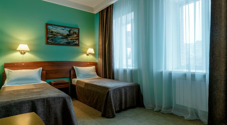 Hotel Cronwell Nika Center
