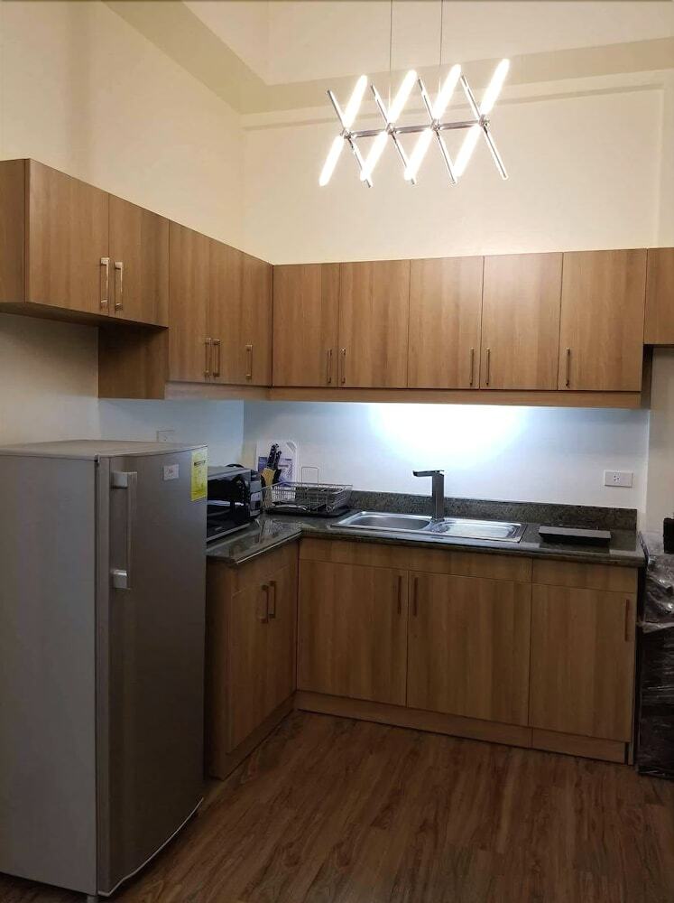 Regs Bristle Ridge Residences