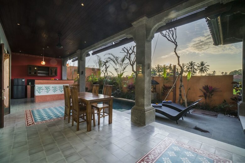 Bed & Breakfast Villa Tanah Carik