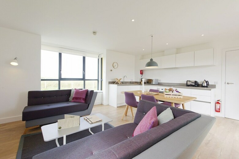 Hotel Lady Ambrogine - 2 Bed Luxury Apartment
