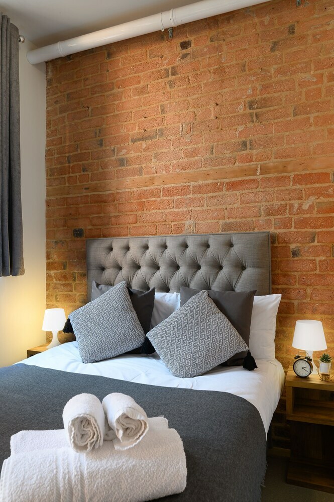 Apartamentos The Edge By Erban Homes