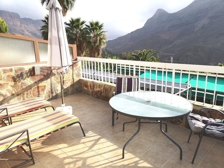 Aparthotel Finca Tom�s Y Puri