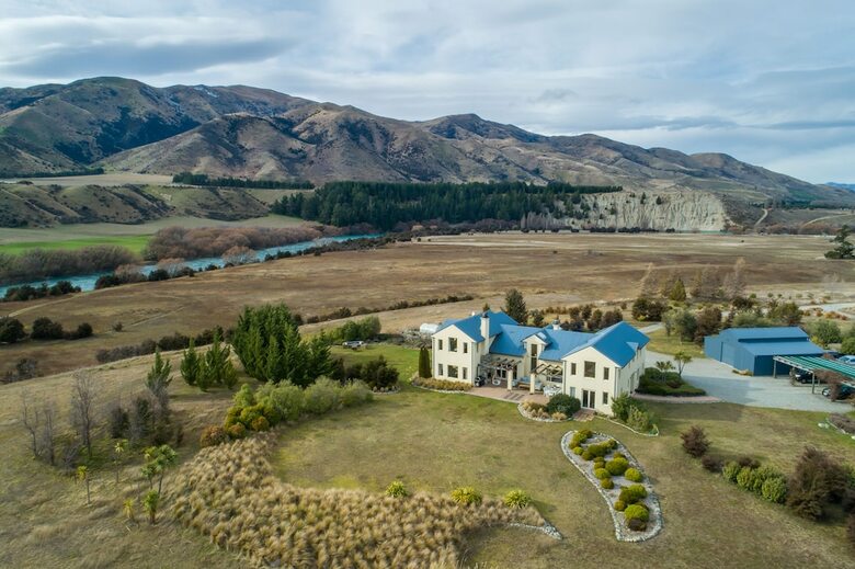 Aoturoa Estate Wanaka Unlocked