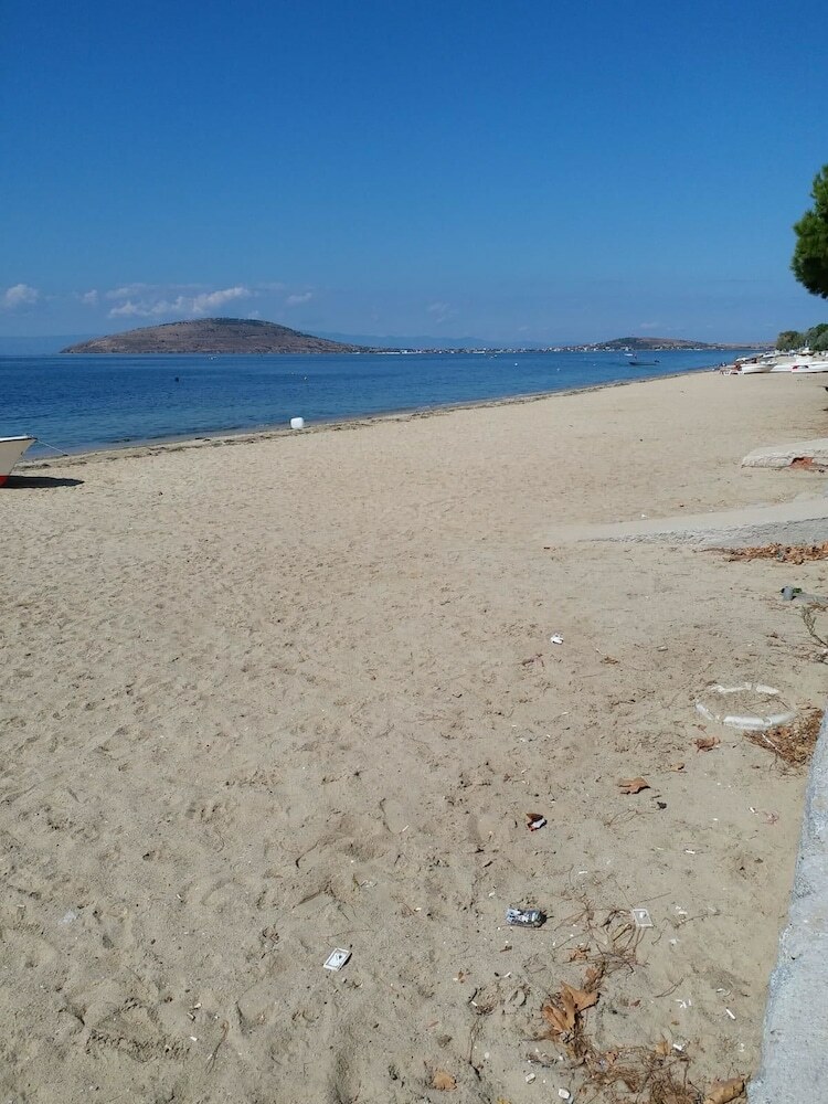 Avsa Roza Apart