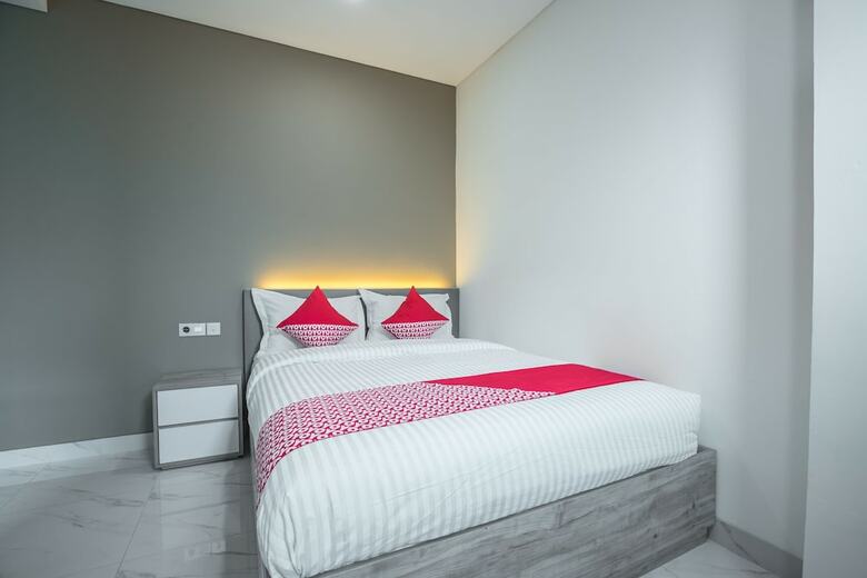 Hotel Oyo 1487 Residence Khoe