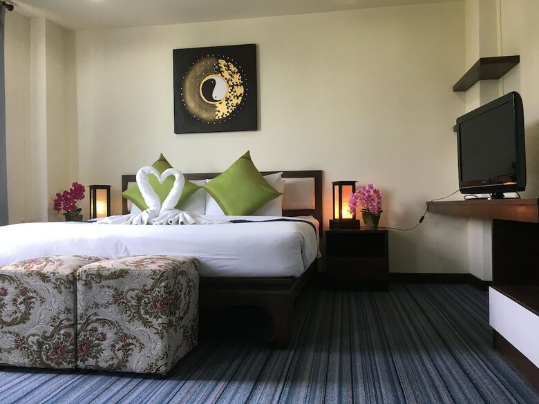 Hotel Golden Chunapa Resort & Spa