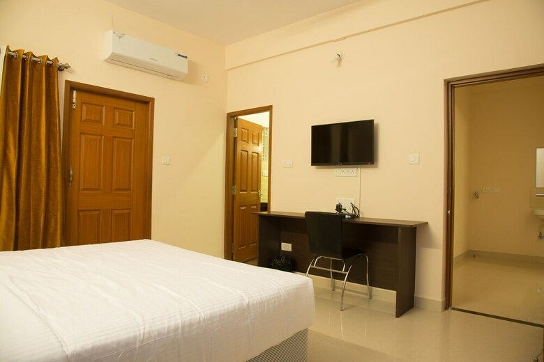 Hotel Triente Suites