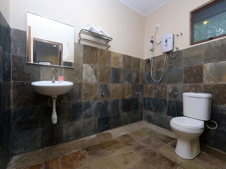 Hotel Oyo 44096 101 Resort & Spa