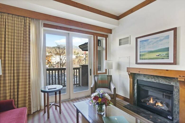 1228/1230 Double Studio @ The Lodge At Spruce Peak