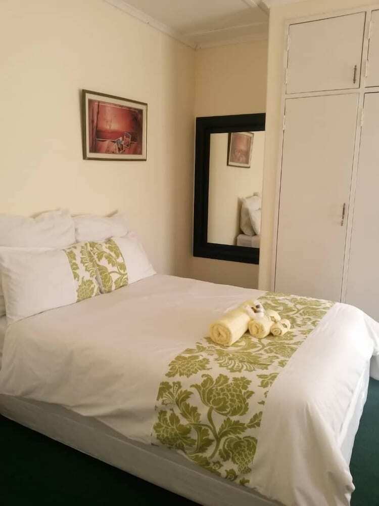 Hotel Ingwe Place Guest House