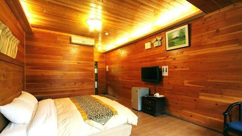 Bed & Breakfast Shanlin Songjing Leisure Farm