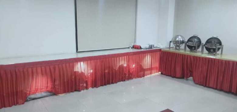 Hotel Corporate Inn