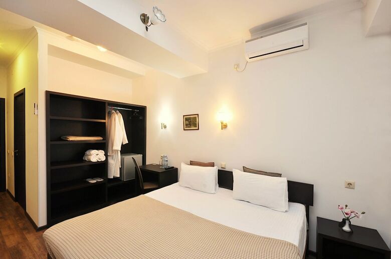Hotel Tbilisi Check In
