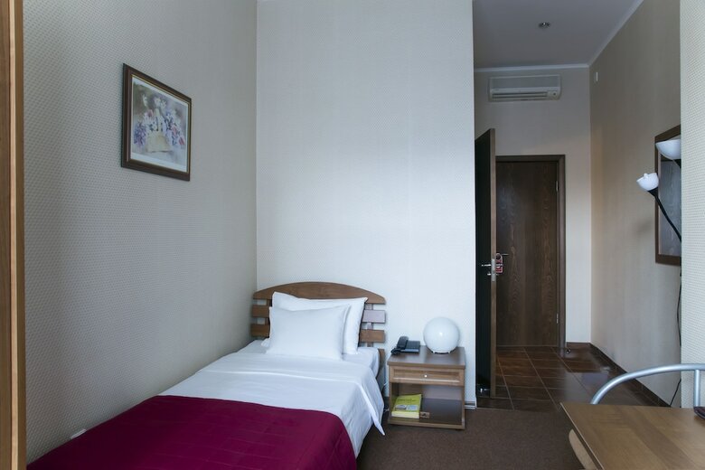 Columb Hotel