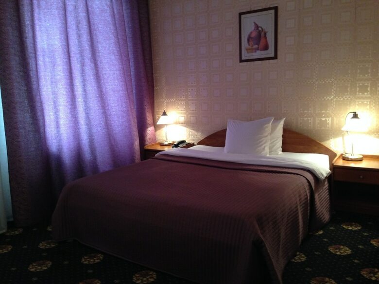 Columb Hotel