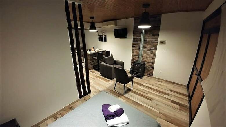 Hotel Perneia Rooms